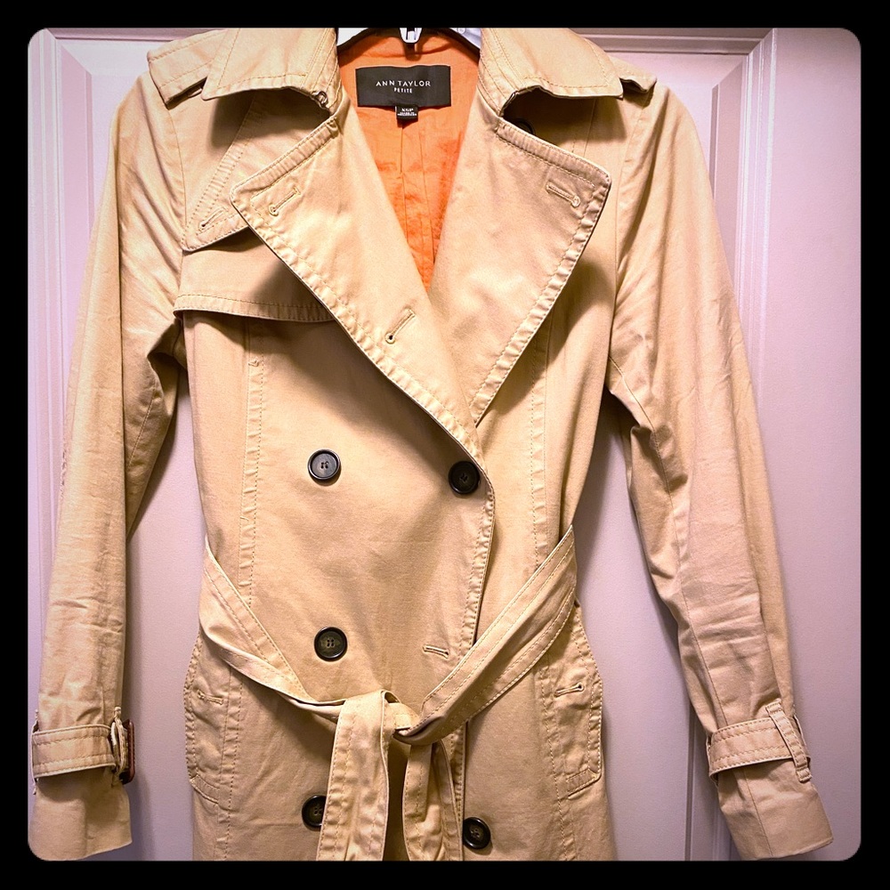 Anne Taylor petite trench